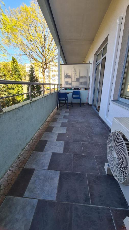 Spacious Condo 5 Min To Jurmala Beach Exterior foto